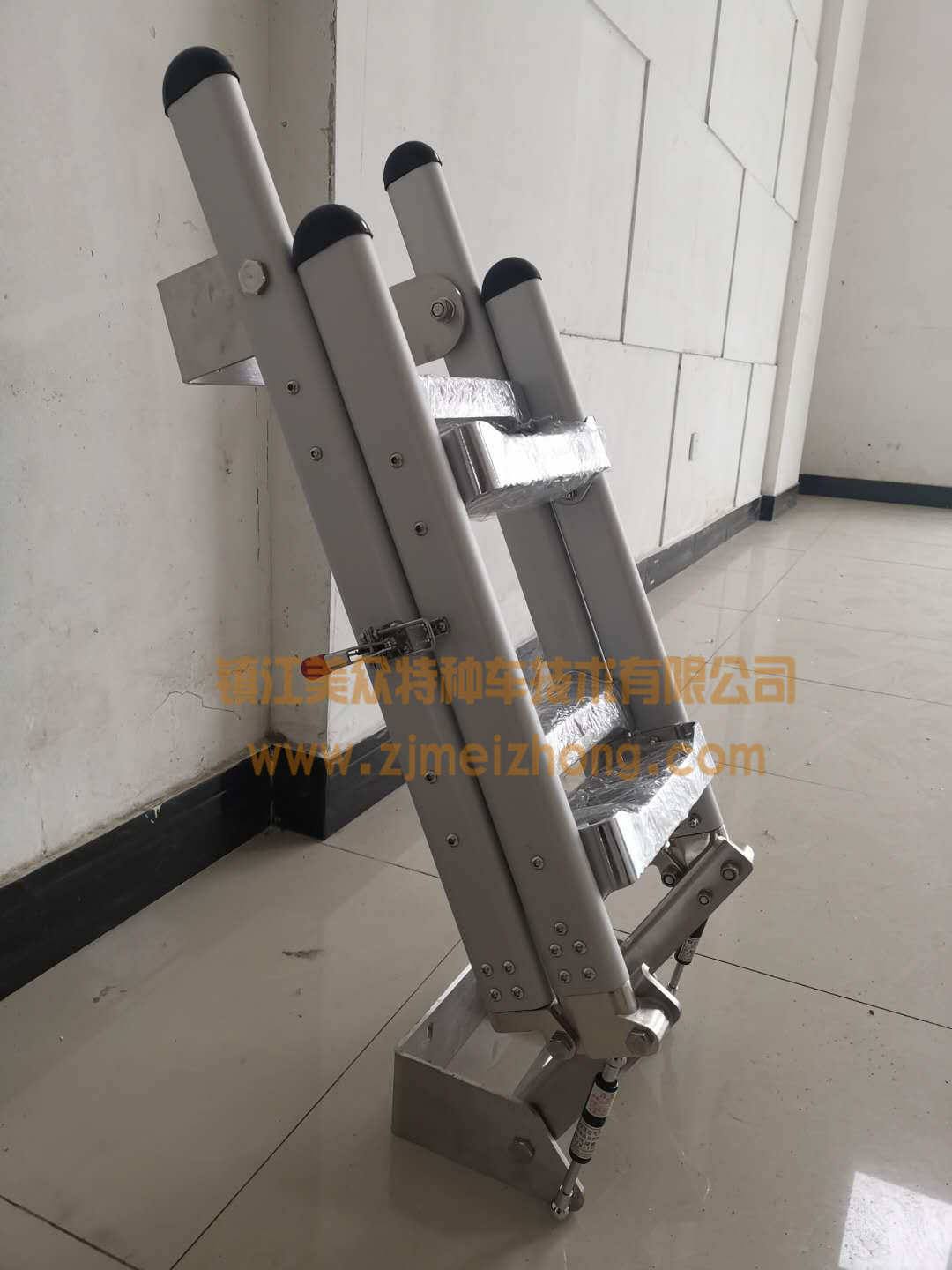 	�p��������