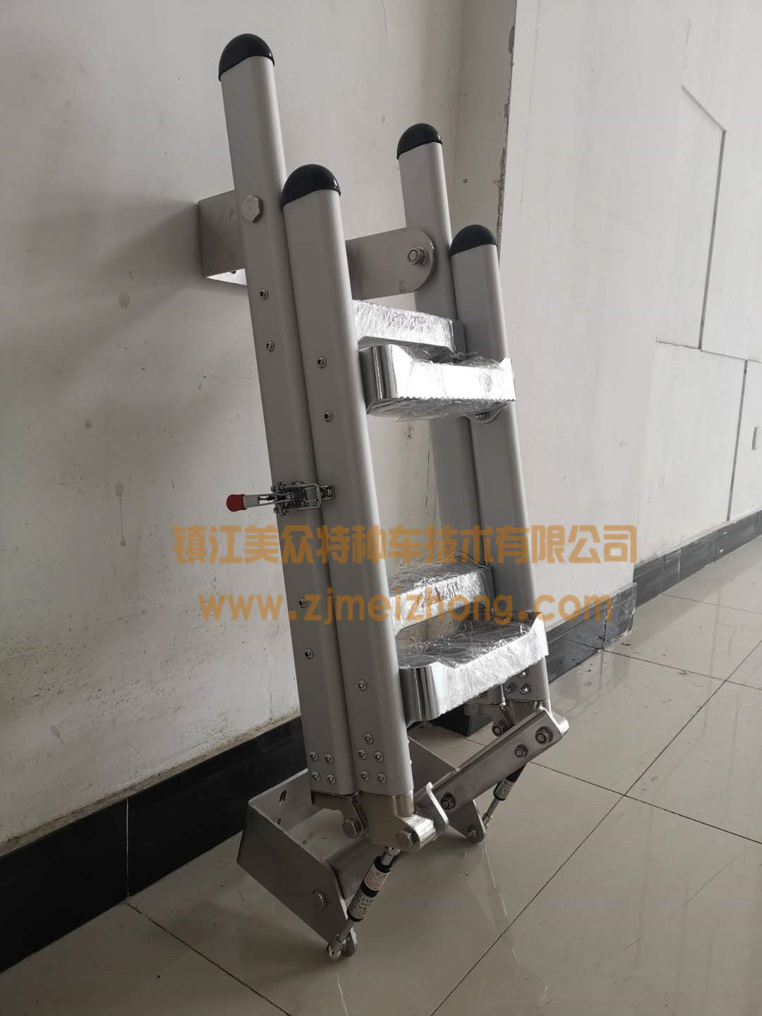 �p��������